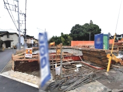 現地外観(建築中)