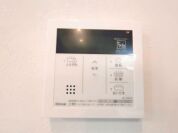 【給湯器操作パネル】