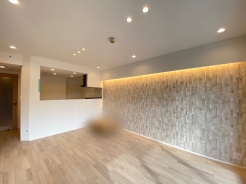 ご家族みんながゆったりくつろげる広々リビング。