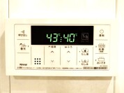【給湯器操作パネル】