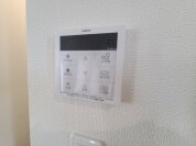 【給湯器操作パネル】