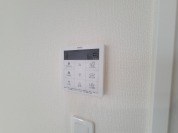 【給湯器操作パネル】