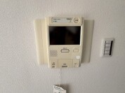 【TVモニター付きインターフォン】