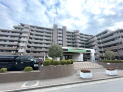 こちらのマンションは、全108戸のコミュニティです。