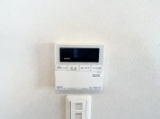 【給湯器リモコン】