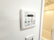 【浴室乾燥機操作パネル】