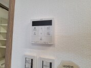 【給湯器操作パネル】