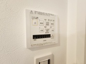 【浴室乾燥機操作パネル】