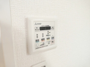 【浴室乾燥機操作パネル】