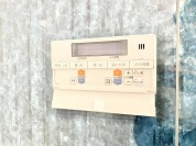 【給湯器操作パネル】