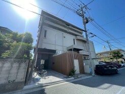 こちらのマンションは、全17戸のコミュニティです。