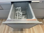 【環境にも手にも優しい、食器洗乾燥機付】