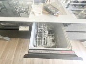 【環境にも手にも優しい、食器洗乾燥機付】