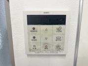 【給湯器リモコン】