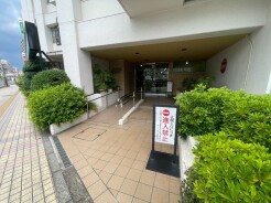エントランス外