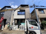 新築一戸建て