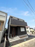 2号棟 JR京浜東北・武蔵野線「南浦和」駅東口徒歩1分、提携駐車場もあります。エステート白馬南浦和店までお気軽にお問い合わせください。