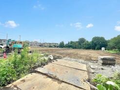 1-E号地 JR京浜東北・武蔵野線「南浦和」駅東口徒歩1分、提携駐車場もあります。エステート白馬南浦和店までお気軽にお問い合わせください。