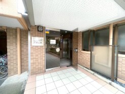 エントランス外