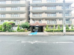 エントランス外
