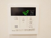 【給湯器操作パネル】