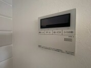 【給湯器操作パネル】