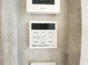 【給湯器操作パネル】