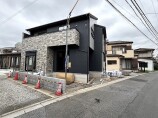 新築一戸建て