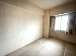 10月下旬リフォーム完成予定です!綺麗な気持ちの良い住まいに生まれ変わります!