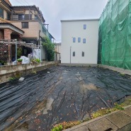 間口ゆったり。駐車が苦手な方でも一度ご確認ください。