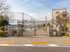 足立区東伊興4丁目