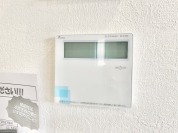 【給湯器操作パネル】