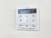 【給湯器操作パネル】
