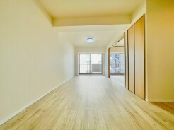 明るく心地よい、広がる空間。