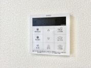【給湯器操作パネル】