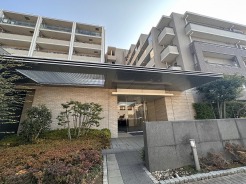 建物が完成しましたので室内のご見学予約スタート。当日のご見学予約も大歓迎です。お気軽にご連絡ください。他にもインターネットに掲載していない情報も沢山ありますので、比較で併せてご見学ができます。