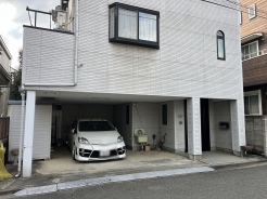 現地のご見学予約もスタートしました。周辺で売りに出ている物件も沢山御座います。まとめてご見学ができますのでお気軽にお申しつけください。