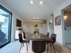 本画像はCGで作成しており、実際に現地に家具は置かれておりません。また、価格に家具は含まれておりません。