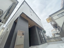 建物が完成しましたので室内のご見学予約スタート。当日のご見学予約も大歓迎です。お気軽にご連絡ください。他にもインターネットに掲載していない情報も沢山ありますので、比較で併せてご見学ができます。