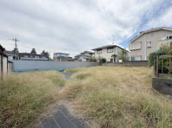 ゆったりとした約75坪の土地です