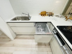 昭島市郷地町3丁目