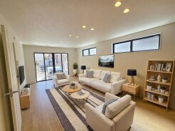 本画像はCGで作成しており、実際に現地に家具は置かれておりません。また、価格に家具は含まれておりません。