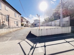 白馬グループの白馬建設にて、プラン作成、イメージパース作成を数日で行えます。 希望の間取りはどの位の大きさか?、一体どの位の広さの土地が適切か?まずはたたき台のプランと見積りを作りましょう、担当者へお申しつけください。