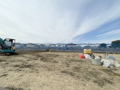 周辺のエリアで他にも沢山売りに出ている物件があります。インターネット掲載前の情報などもありますのでお気軽にお問合せください。まとめてご見学できます。