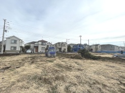 現地のご見学予約もスタートしました。周辺で売りに出ている物件も沢山御座います。まとめてご見学ができますのでお気軽にお申しつけください。