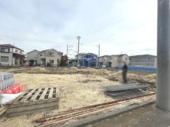 現地のご見学予約もスタートしました。周辺で売りに出ている物件も沢山御座います。まとめてご見学ができますのでお気軽にお申しつけください。