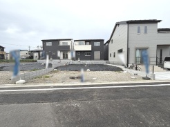 現地のご見学予約もスタートしました。周辺で売りに出ている物件も沢山御座います。まとめてご見学ができますのでお気軽にお申しつけください。