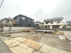 現地のご見学予約もスタートしました。周辺で売りに出ている物件も沢山御座います。まとめてご見学ができますのでお気軽にお申しつけください。