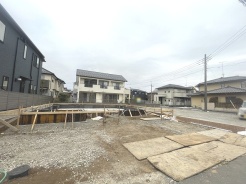 周辺のエリアで他にも沢山売りに出ている物件があります。インターネット掲載前の情報などもありますのでお気軽にお問合せください。まとめてご見学できます。