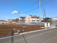 建物のモデルハウスのご見学予約もスタートしました。当日のご見学予約も大歓迎ですので、お気軽にお問合せください。